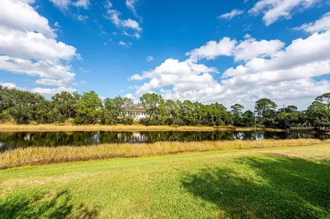 1657 Sw Harbour Isles Circle Port Saint Lucie FL 34986
