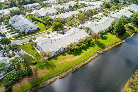 1657 Sw Harbour Isles Circle Port Saint Lucie FL 34986