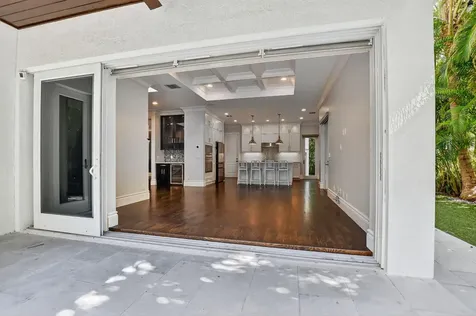200 NW 10th Street Boca Raton FL 33432