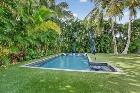 200 NW 10th Street Boca Raton FL 33432
