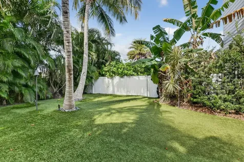 200 NW 10th Street Boca Raton FL 33432
