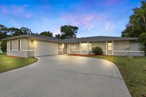 2316 Sw Lejune Street Port Saint Lucie FL 34953