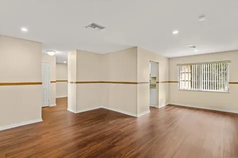 4526 43rd Court Vero Beach FL 32967
