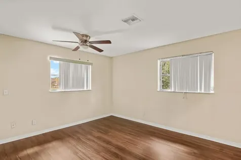 4526 43rd Court Vero Beach FL 32967