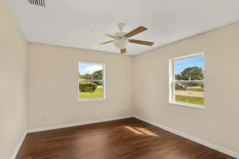 4526 43rd Court Vero Beach FL 32967
