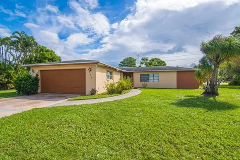 4526 43rd Court Vero Beach FL 32967