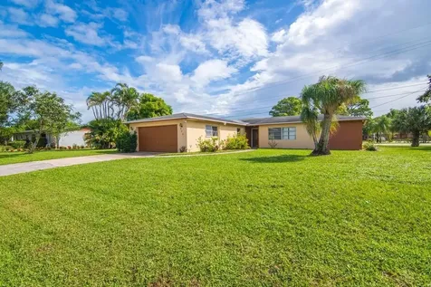 4526 43rd Court Vero Beach FL 32967