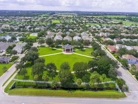 1598 78th Vero Beach FL 32966