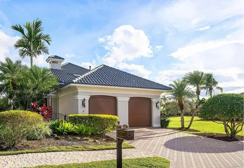 107 Se Santa Gardenia Port Saint Lucie FL 34984