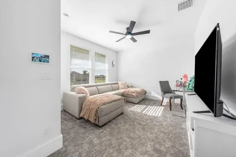 107 Se Santa Gardenia Port Saint Lucie FL 34984