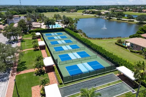 107 Se Santa Gardenia Port Saint Lucie FL 34984