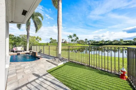 107 Se Santa Gardenia Port Saint Lucie FL 34984
