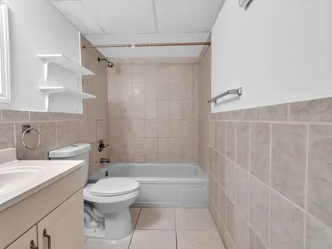 220 Lakeview Drive Weston FL 33326