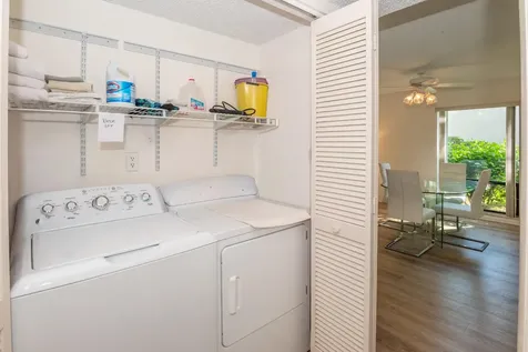 2550 Presidential Way West Palm Beach FL 33401
