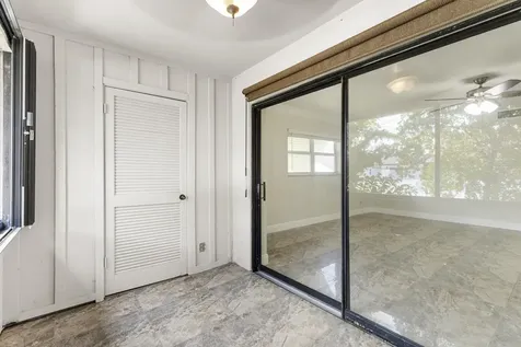 111 Lake Avenue Lake Worth Beach FL 33460