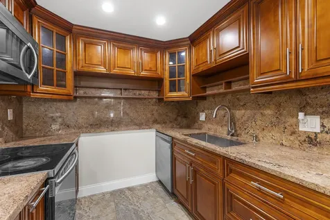 111 Lake Avenue Lake Worth Beach FL 33460