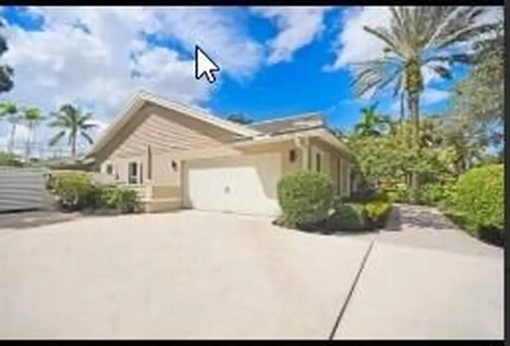 8370 Whispering Oak Way West Palm Beach FL 33411
