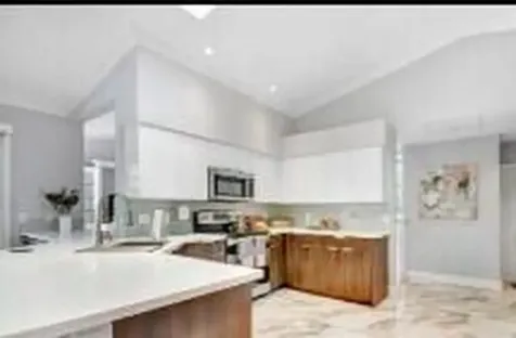 8370 Whispering Oak Way West Palm Beach FL 33411
