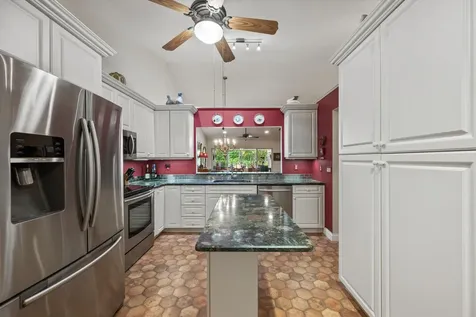 7943 Lake Sands Drive Delray Beach FL 33446