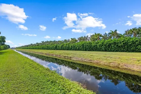 7943 Lake Sands Drive Delray Beach FL 33446
