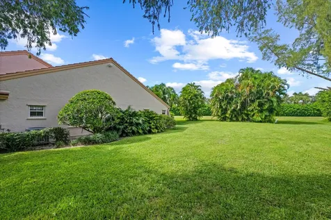 7943 Lake Sands Drive Delray Beach FL 33446