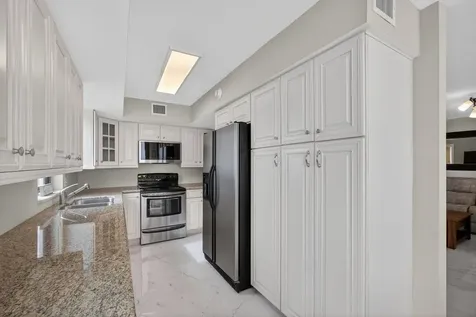 5380 N Ocean Drive Singer Island FL 33404