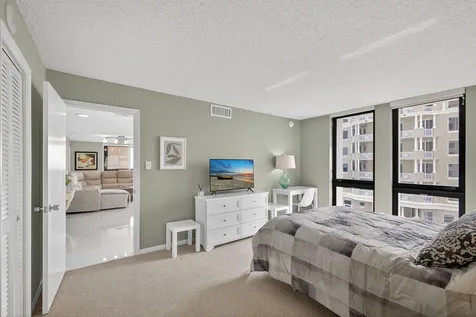 5380 N Ocean Drive Singer Island FL 33404