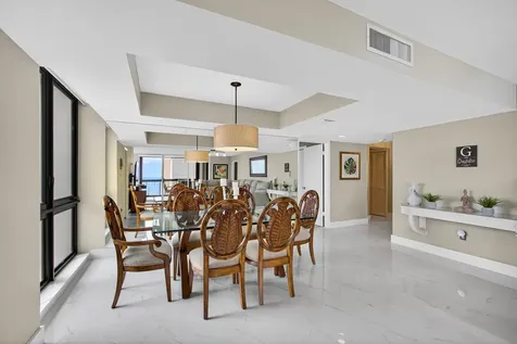 5380 N Ocean Drive Singer Island FL 33404