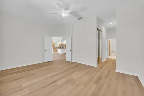 279 Kelsey Park Circle Palm Beach Gardens FL 33410