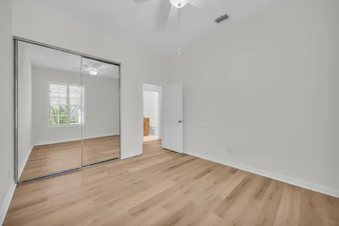 279 Kelsey Park Circle Palm Beach Gardens FL 33410