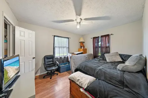 622 Sw Hogan Street Port Saint Lucie FL 34983