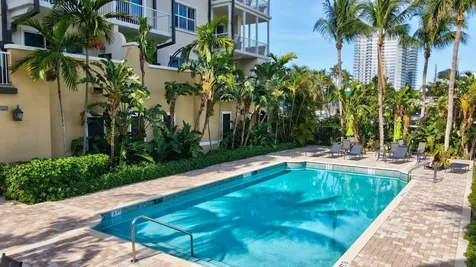 3960 N Flagler Drive West Palm Beach FL 33407