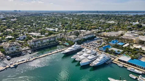 3960 N Flagler Drive West Palm Beach FL 33407