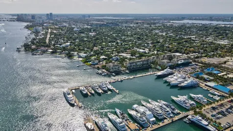 3960 N Flagler Drive West Palm Beach FL 33407