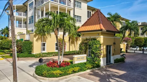 3960 N Flagler Drive West Palm Beach FL 33407