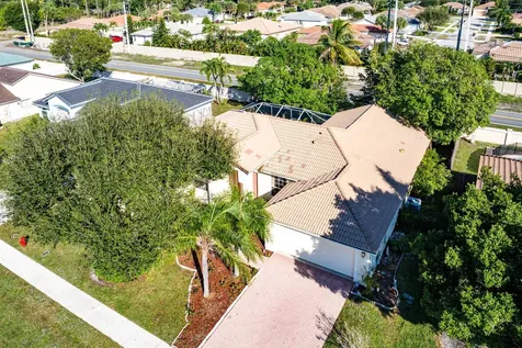 3760 Cypress Lake Drive Lake Worth FL 33467
