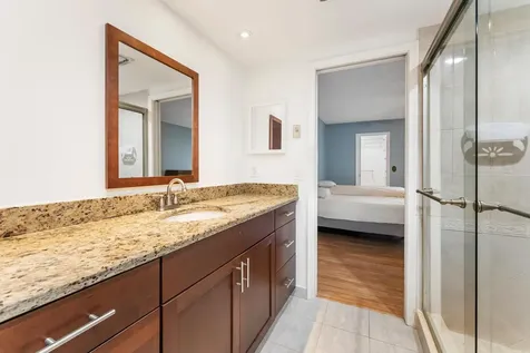 202 Wellington A West Palm Beach FL 33417
