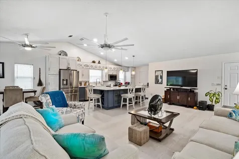 6751 Se Lillian Court Stuart FL 34997