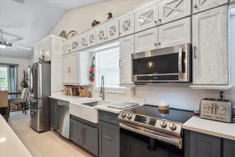 6751 Se Lillian Court Stuart FL 34997