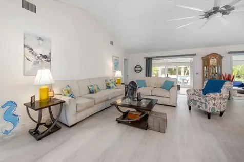 6751 Se Lillian Court Stuart FL 34997