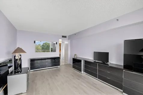 5301 Fountains Drive Lake Worth FL 33467