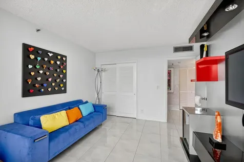 5301 Fountains Drive Lake Worth FL 33467