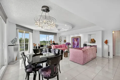 5301 Fountains Drive Lake Worth FL 33467