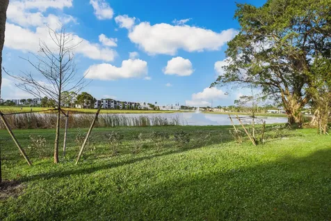 4822 Esedra Court Lake Worth FL 33467