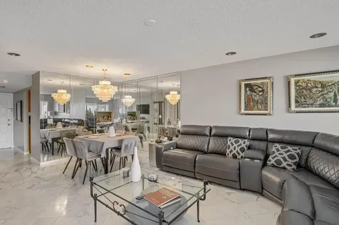 4822 Esedra Court Lake Worth FL 33467