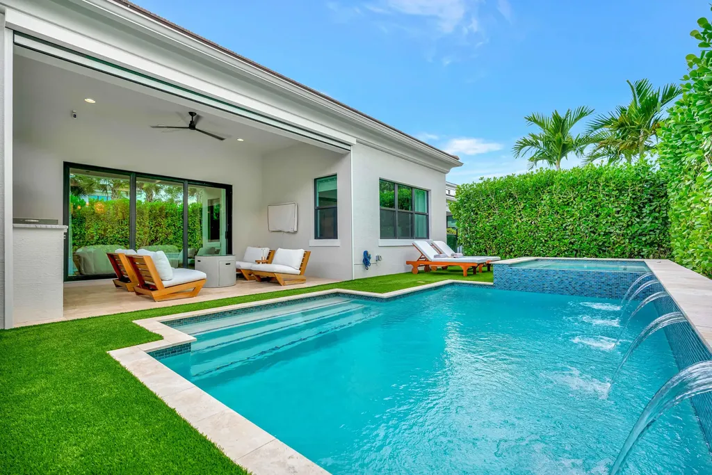 13638 Artisan Circle Palm Beach Gardens FL 33418