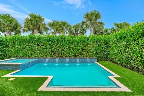 13638 Artisan Circle Palm Beach Gardens FL 33418