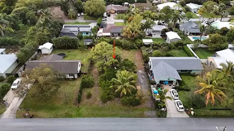 6483 SE Sylvan Place Hobe Sound FL 33455