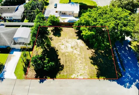 4802 Bonanza Road Lake Worth FL 33467