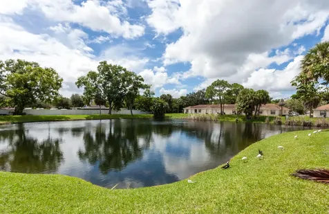5080 Elmhurst West Palm Beach FL 33417